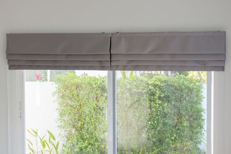 Fitting Roman Shades